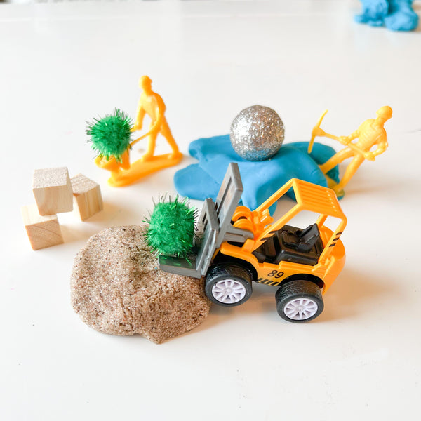 Sensory Play Dough & Magic Sand Jars